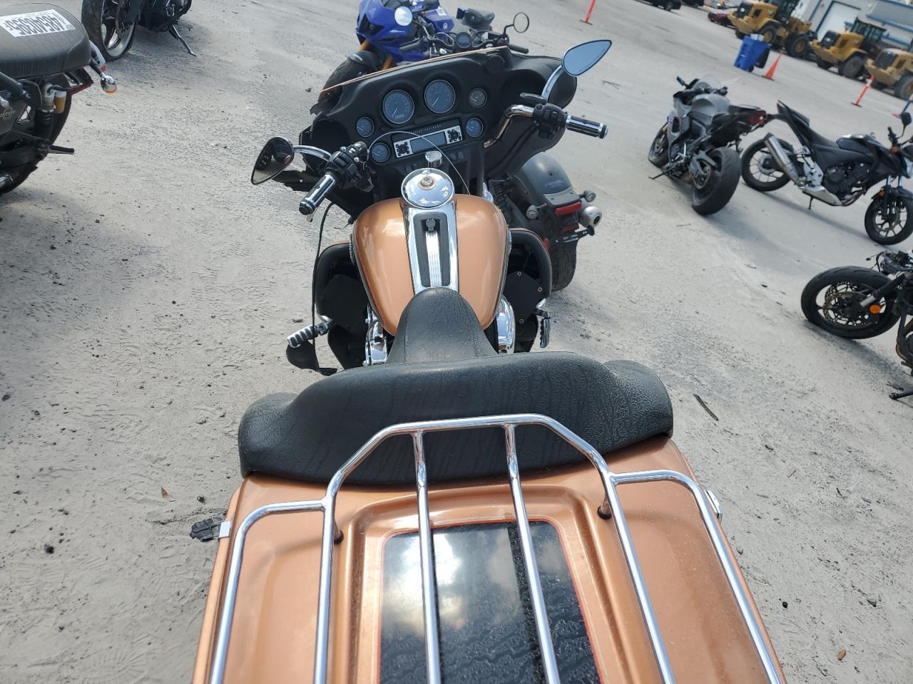 2008 Harley-Davidson Flhtcui 105Th Anniversary Edition - Image 6