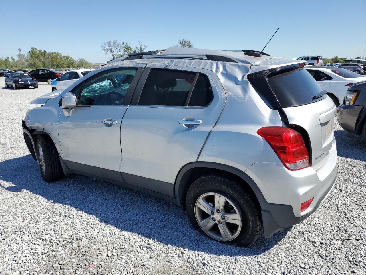 2018 Chevrolet Trax 1Lt - Фото 2
