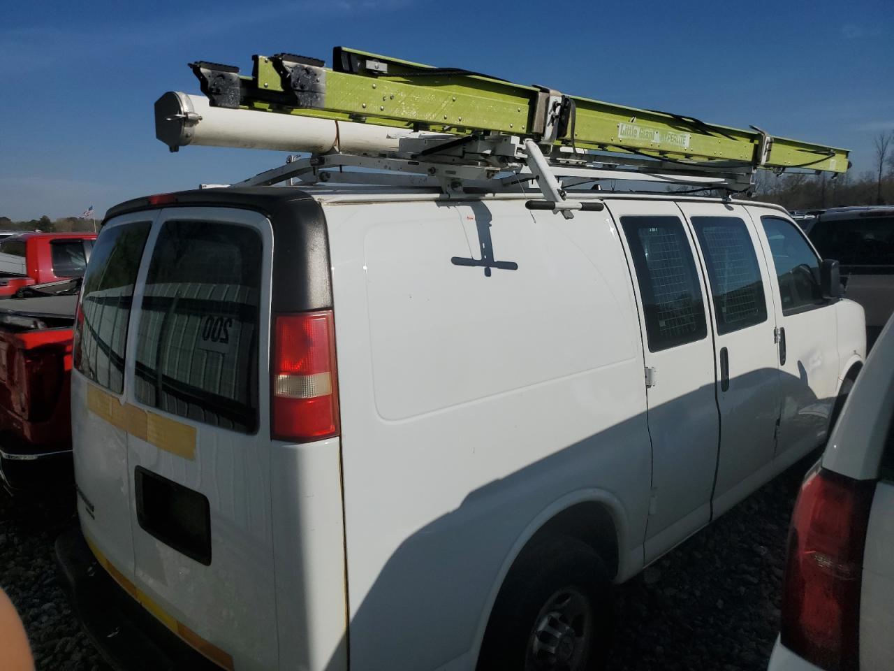 2013 Chevrolet Express G2500 - Image 3