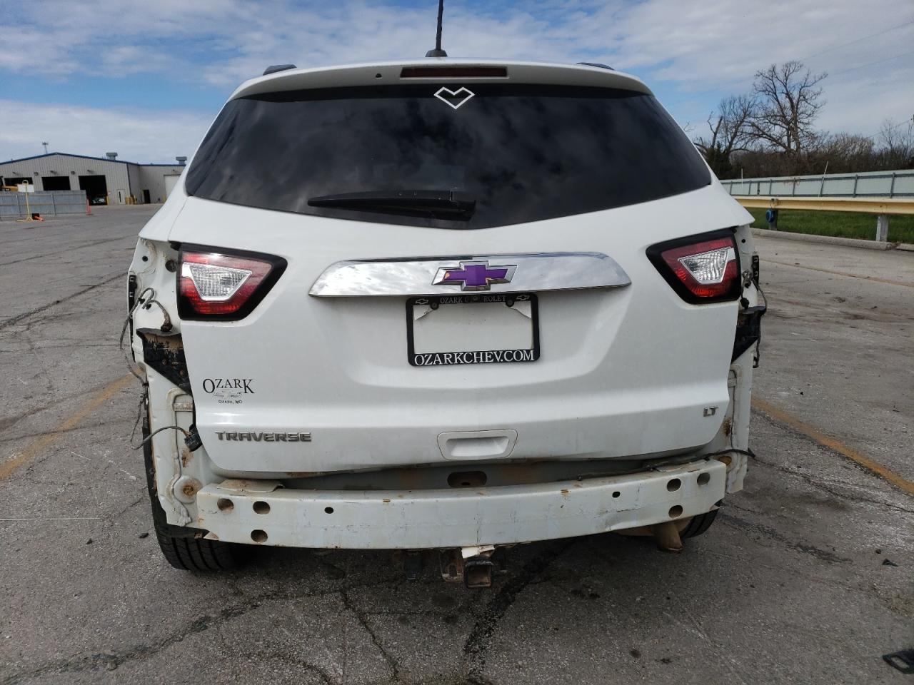 2017 Chevrolet Traverse Lt - Image 6