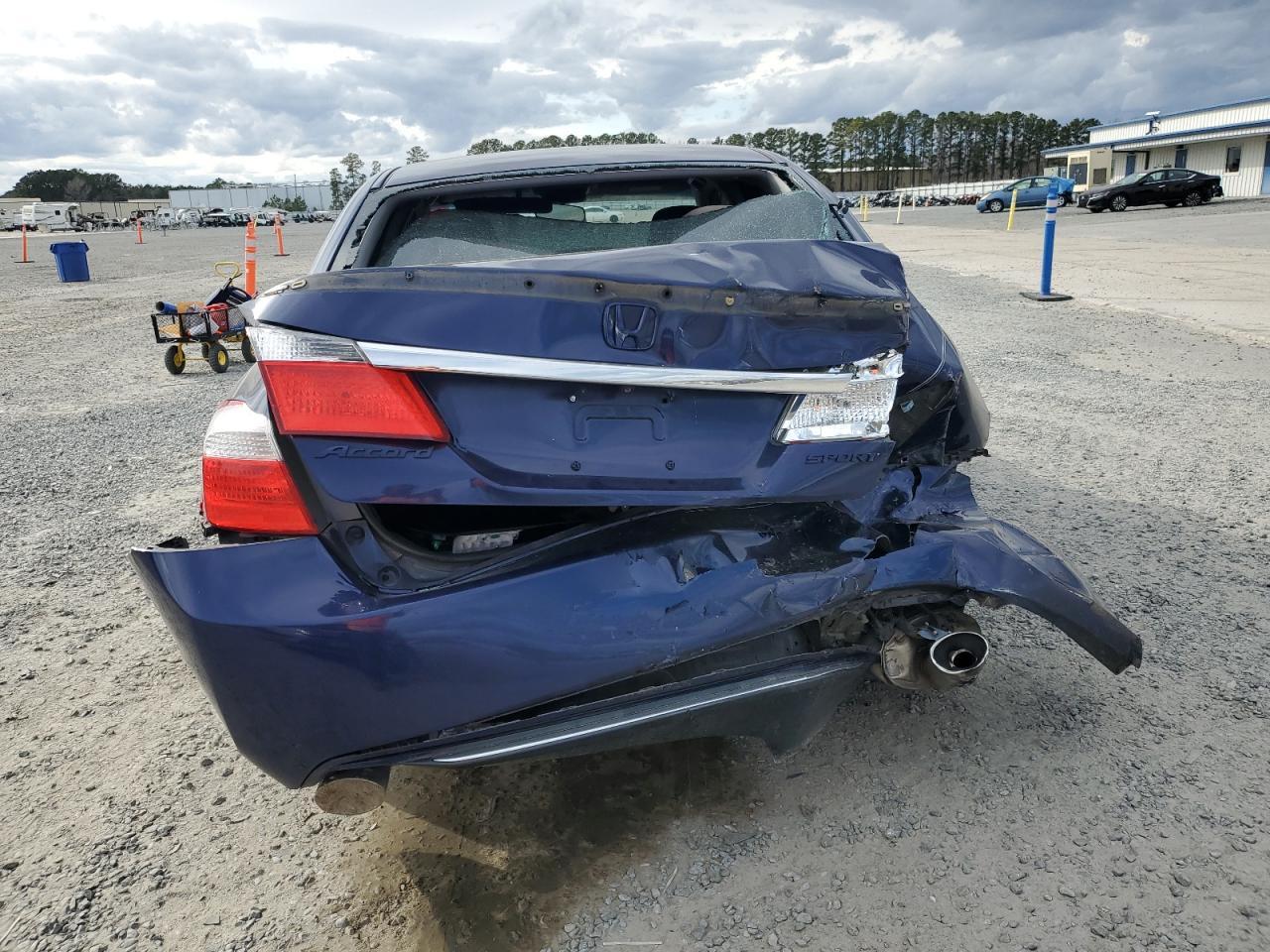 2015 Honda Accord Sport - Image 6