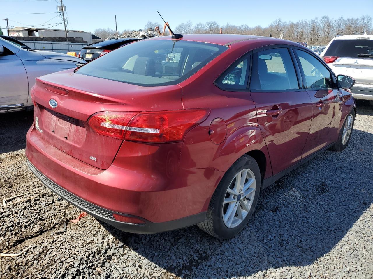 2015 Ford Focus Se - Image 3
