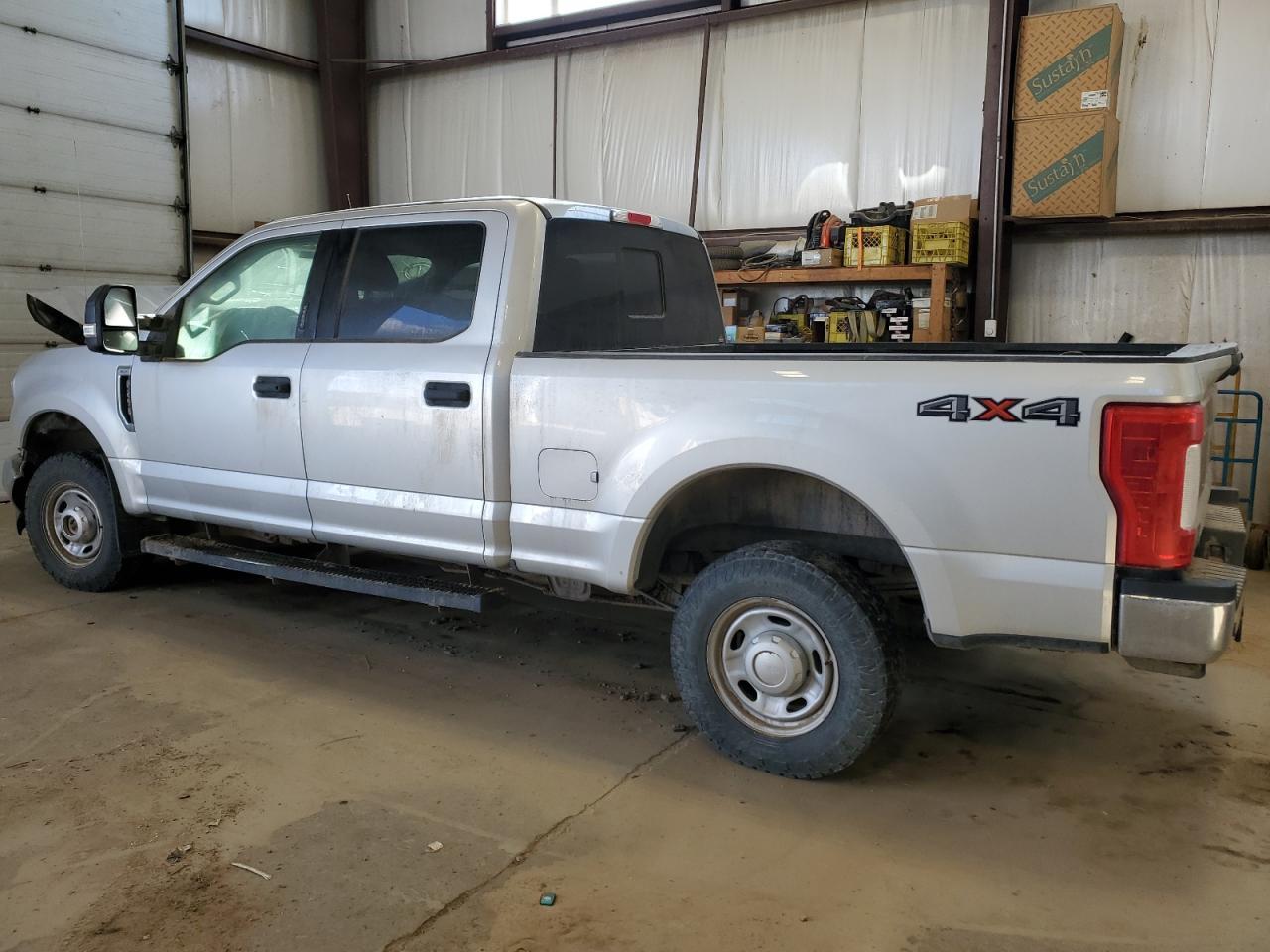2018 Ford F250 Super Duty - Фото 2