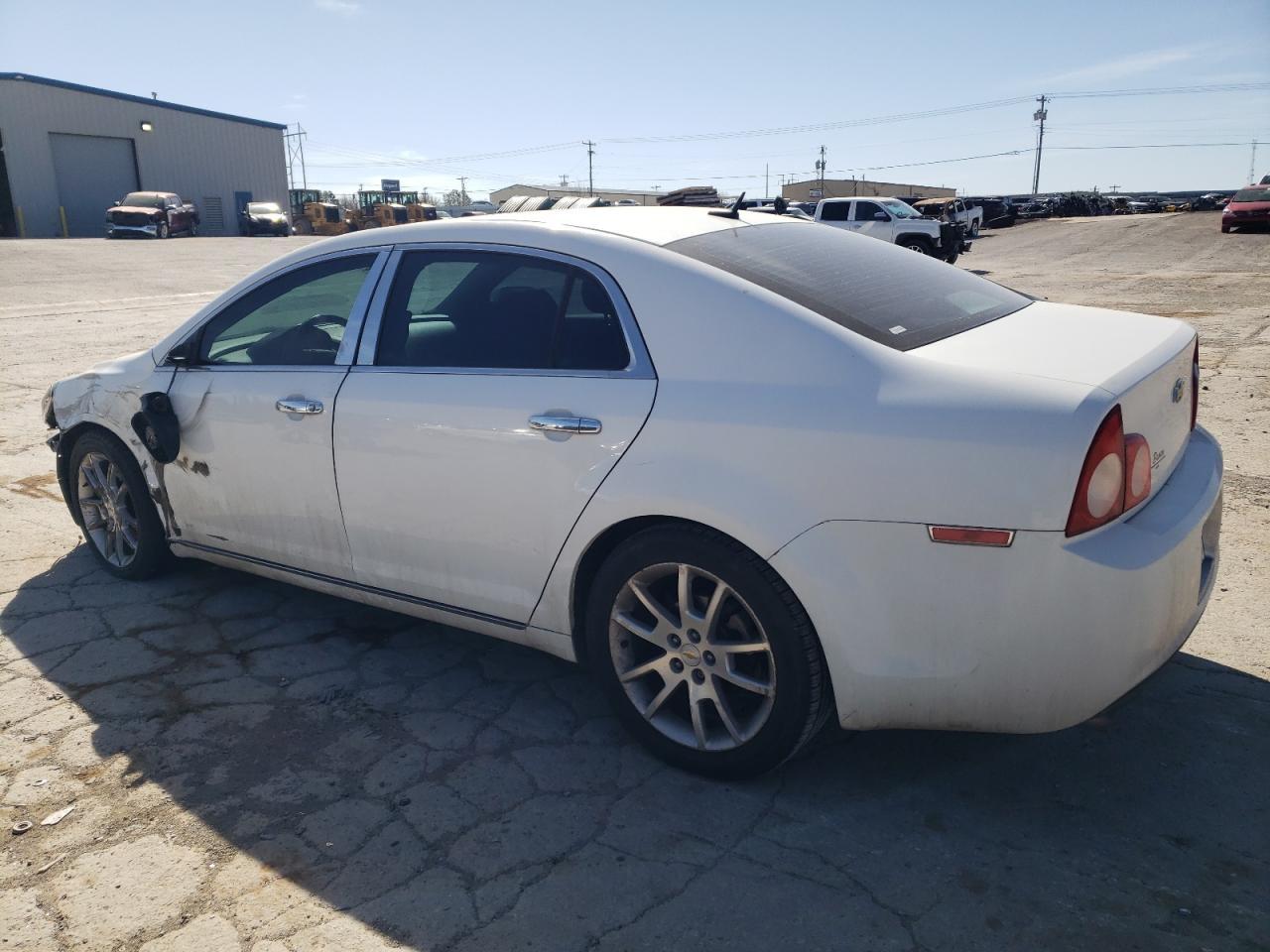 2011 Chevrolet Malibu Ltz - Image 2
