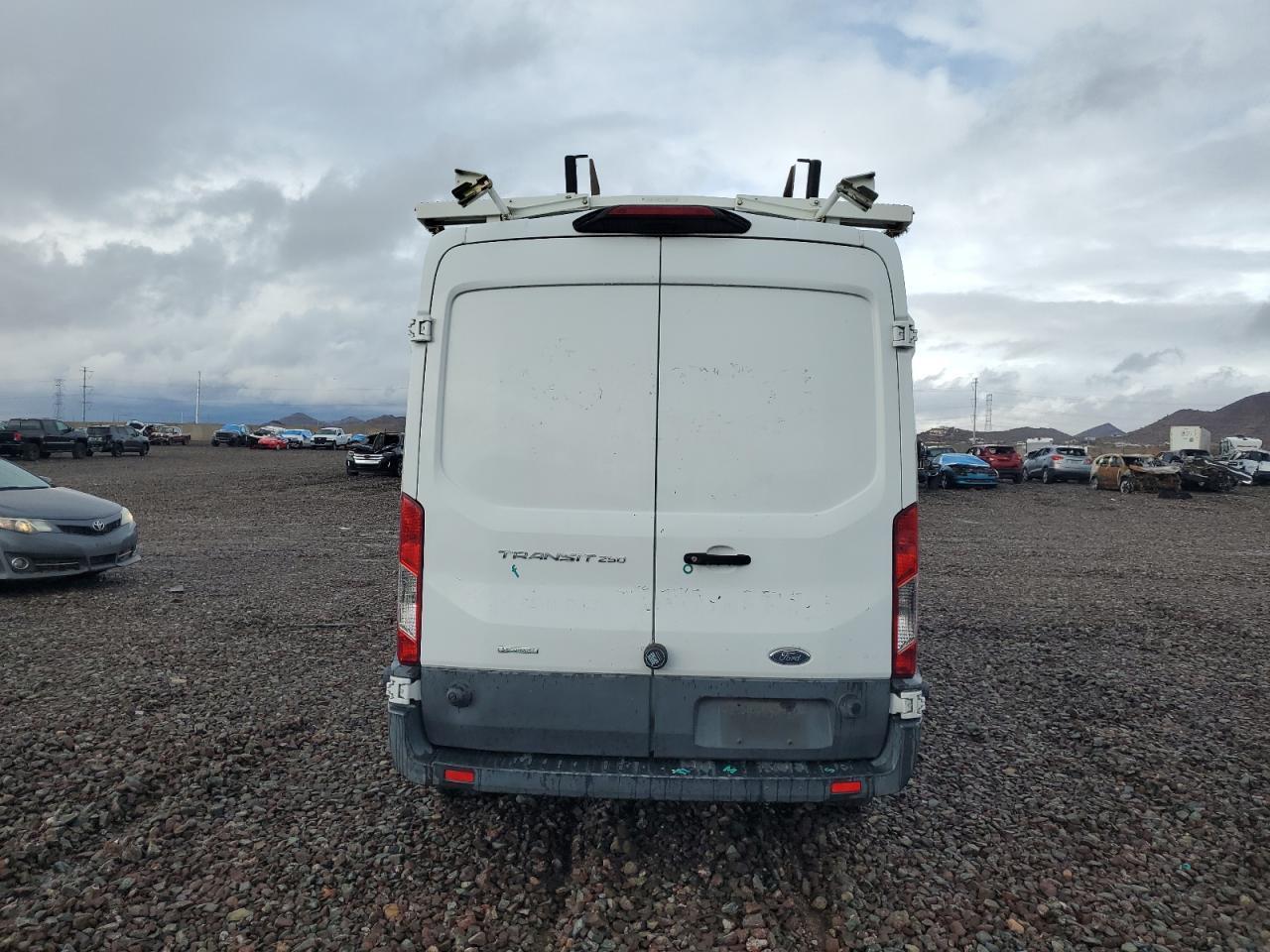 2018 Ford Transit T-250 - Фото 6