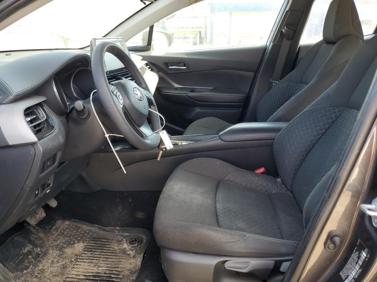 2021 Toyota C-Hr Xle - Фото 7