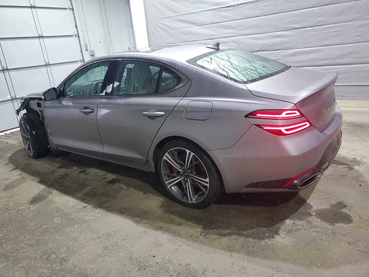 2024 Genesis G70 Base - Фото 2