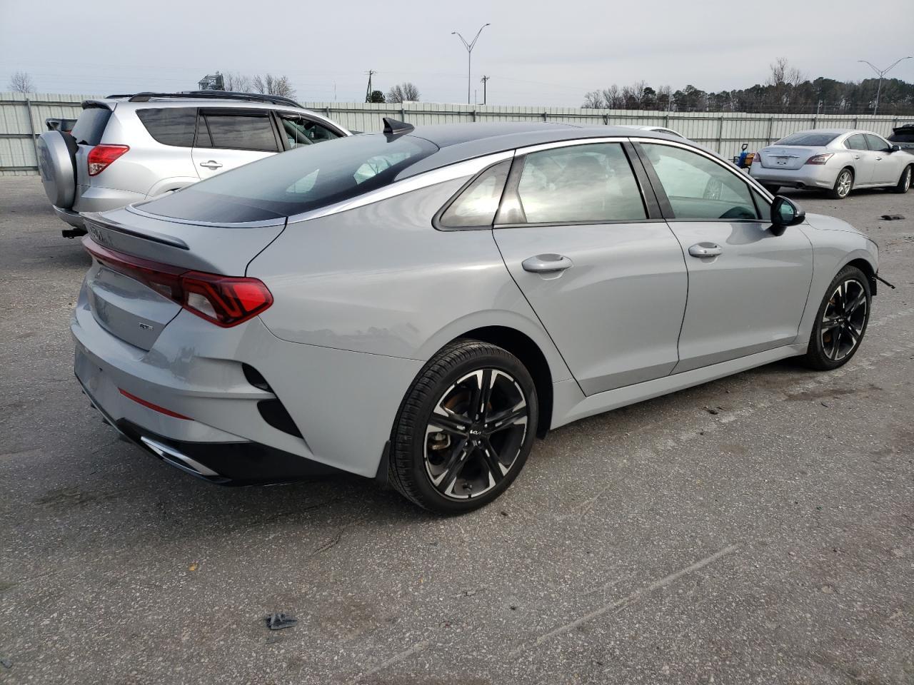 2024 Kia K5 Gt Line - Фото 3