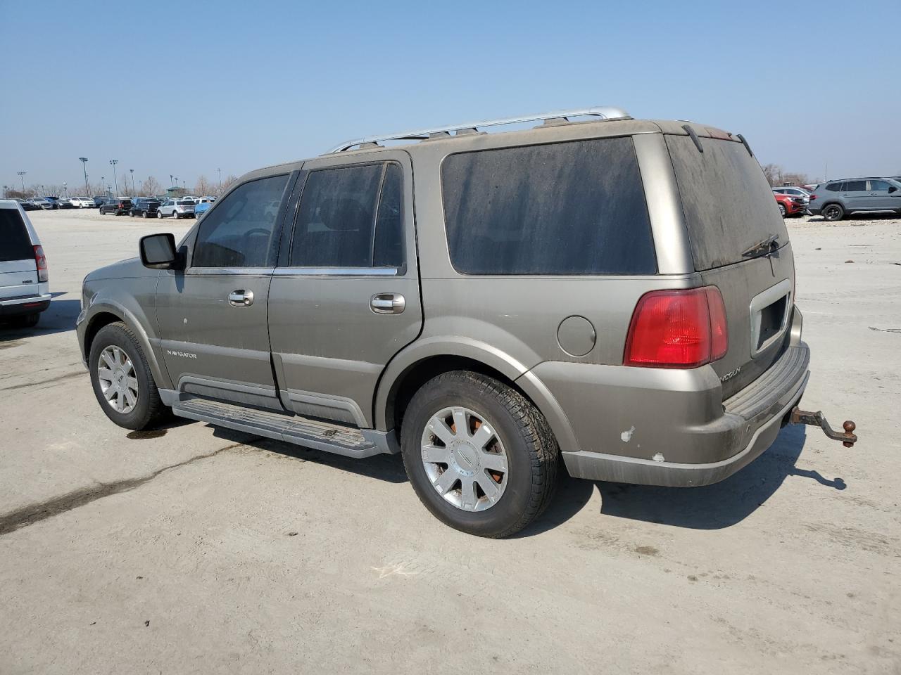 2003 Lincoln Navigator - Фото 2