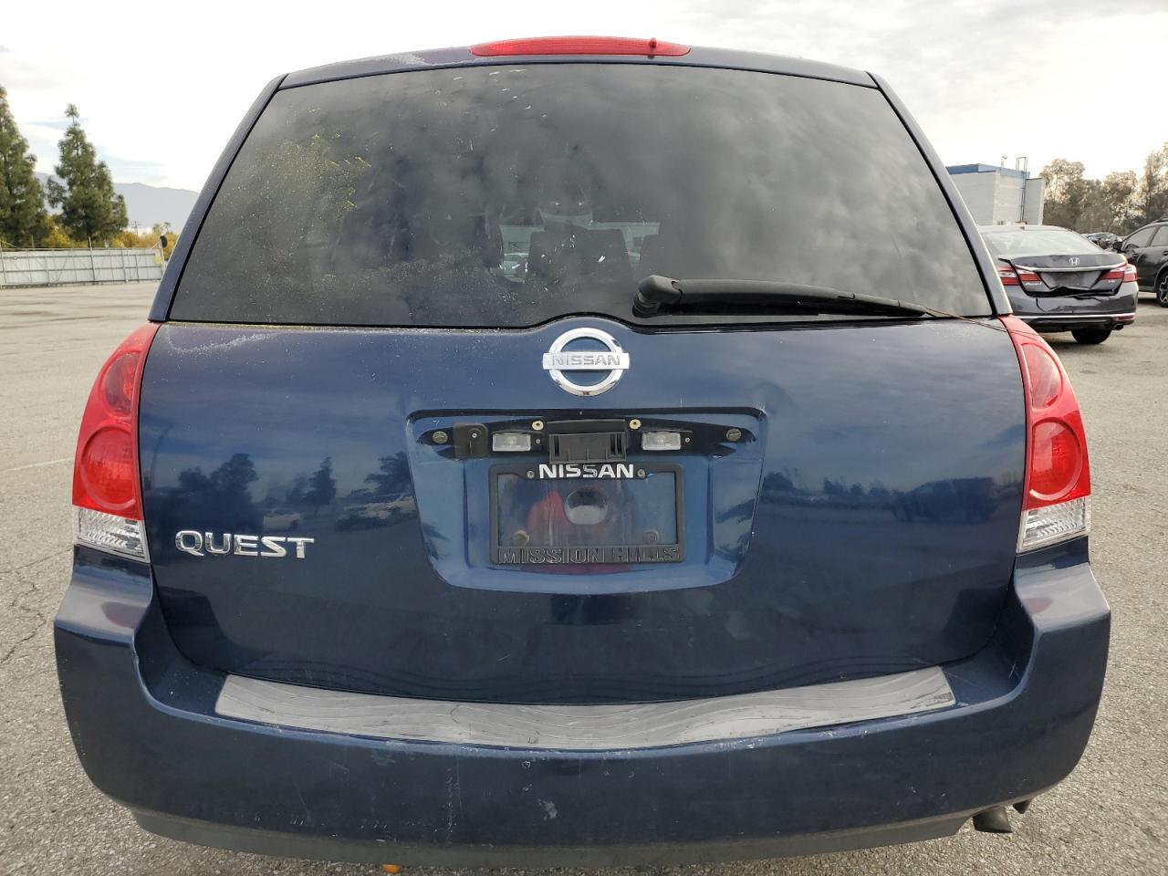 2008 Nissan Quest S - Фото 6