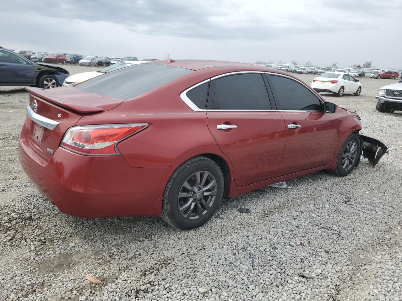 2015 Nissan Altima 2.5 - Фото 3