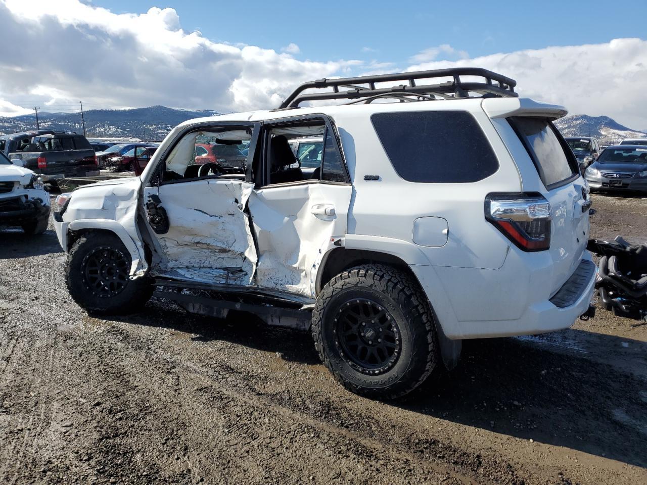 2023 Toyota 4Runner Se - Фото 2