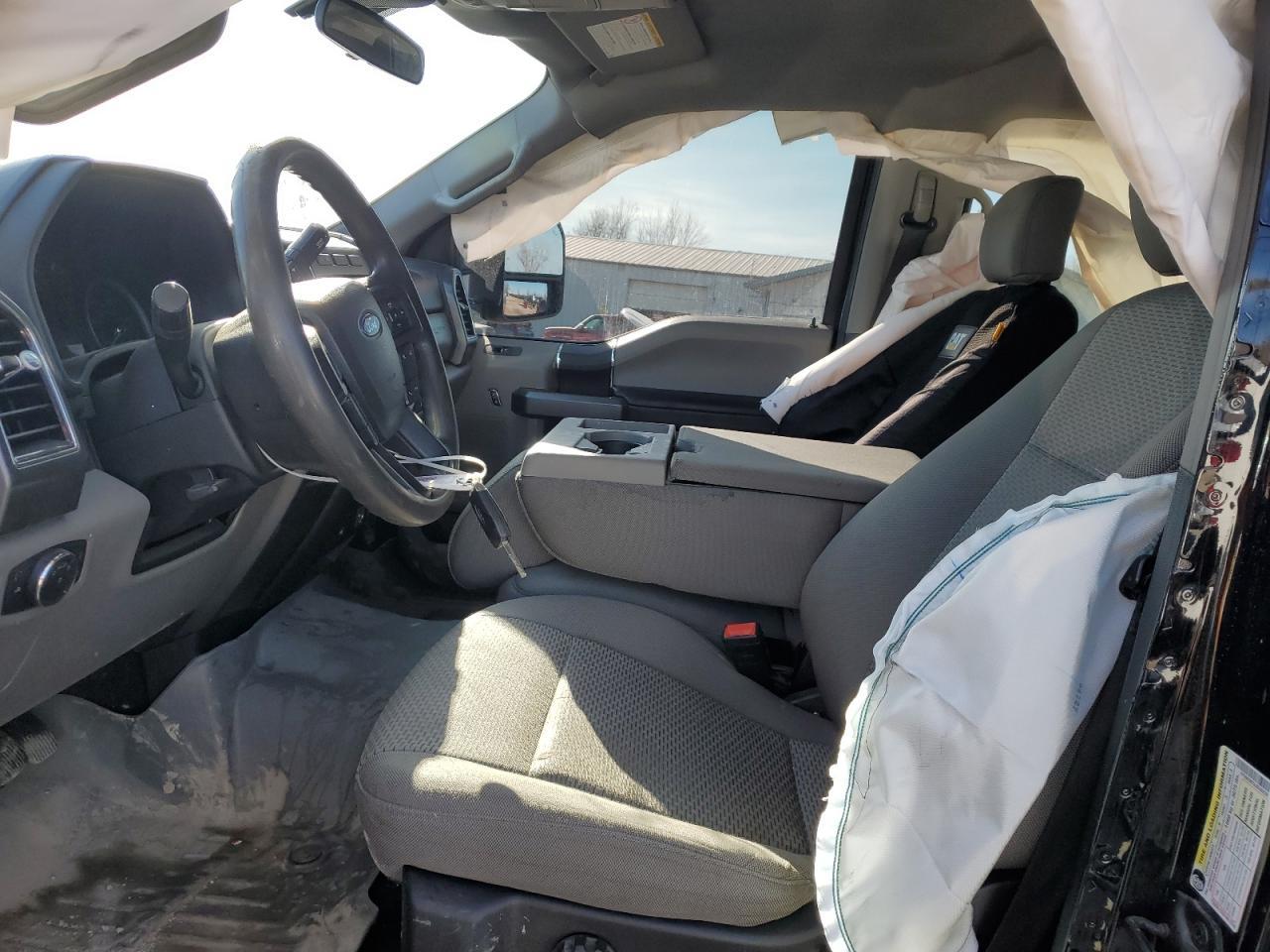 2020 Ford F350 Super Duty - Фото 7