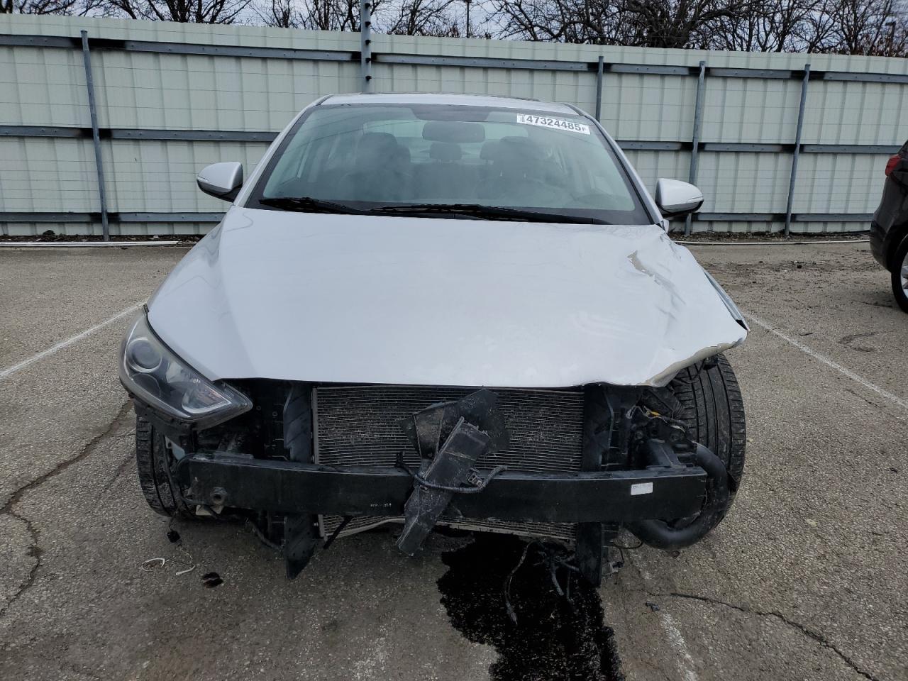 2017 Hyundai Elantra Se - Фото 5