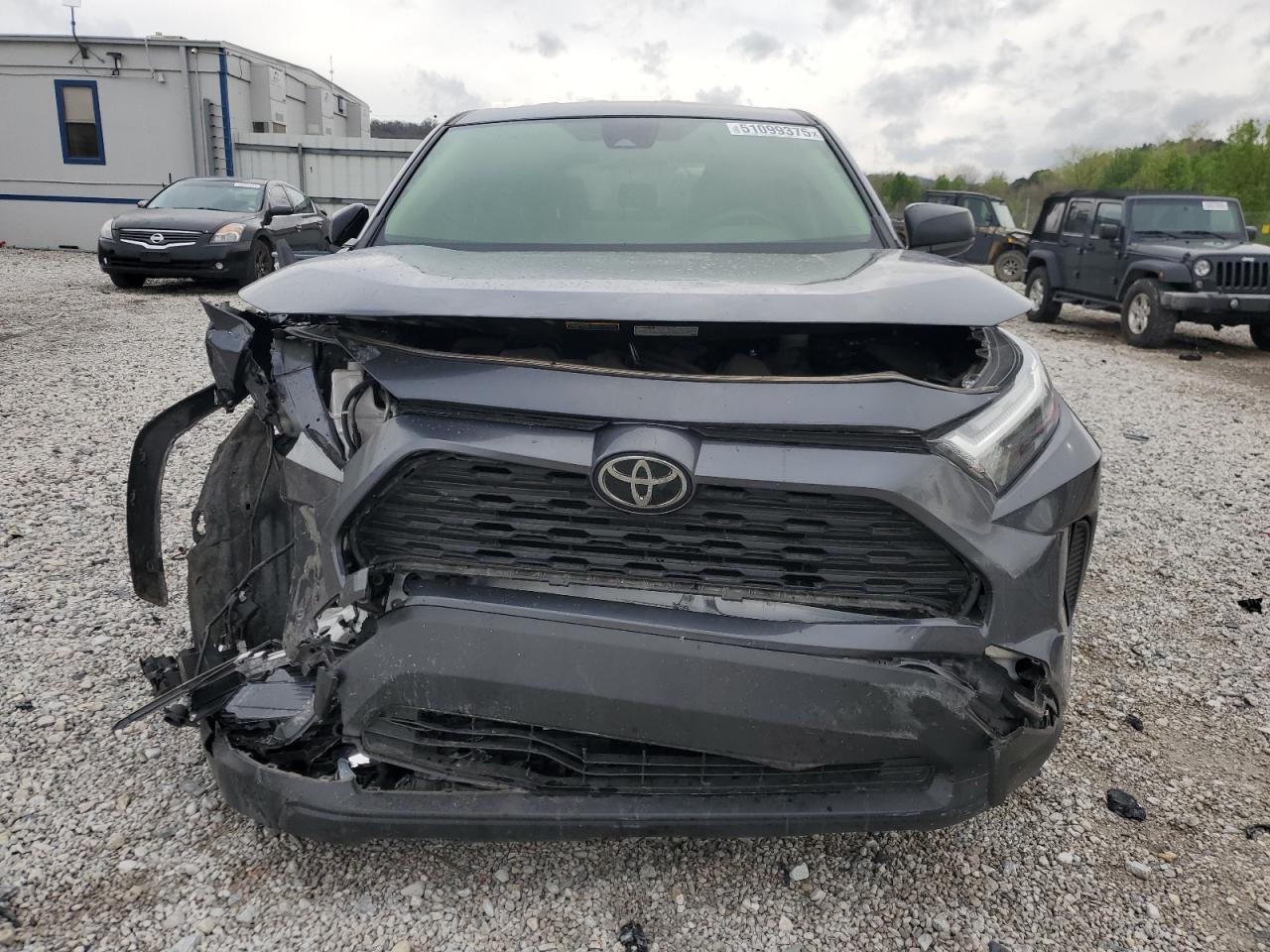 2023 Toyota Rav4 Le - Image 5