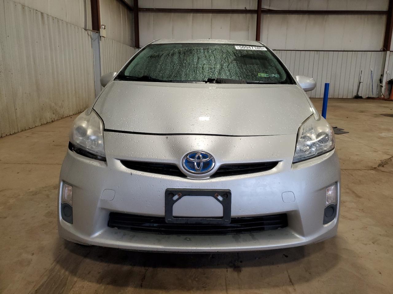 2011 Toyota Prius - Image 5