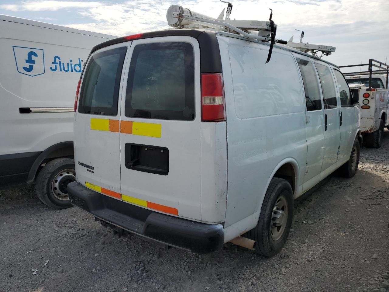 2013 Chevrolet Express G2500 - Фото 3