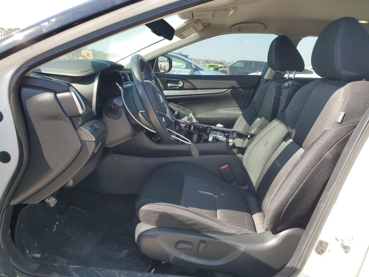 2019 Nissan Maxima S - Image 7