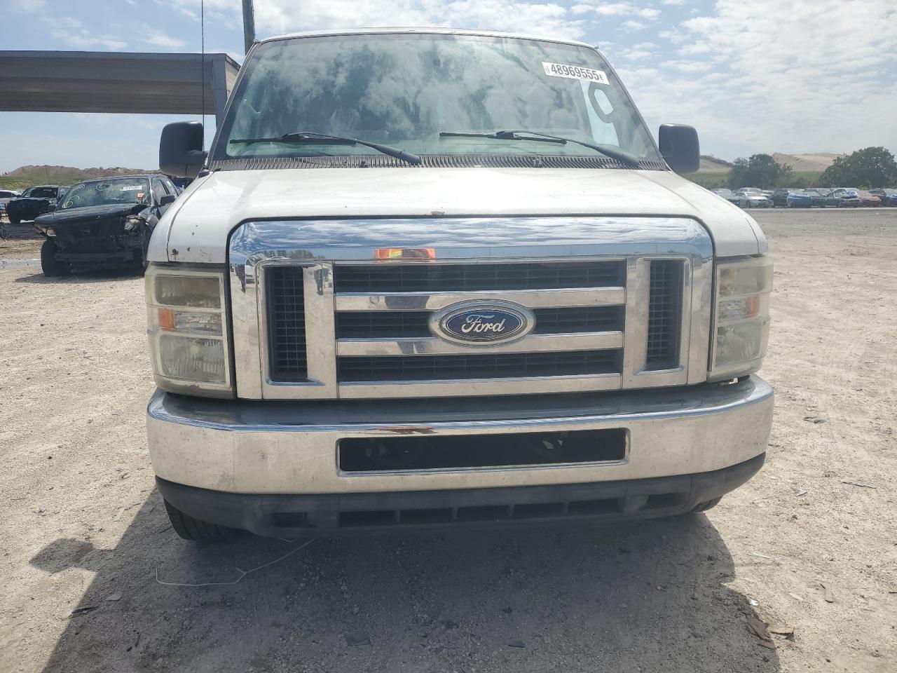 2011 Ford Econoline E350 Super Duty Wagon - Фото 5