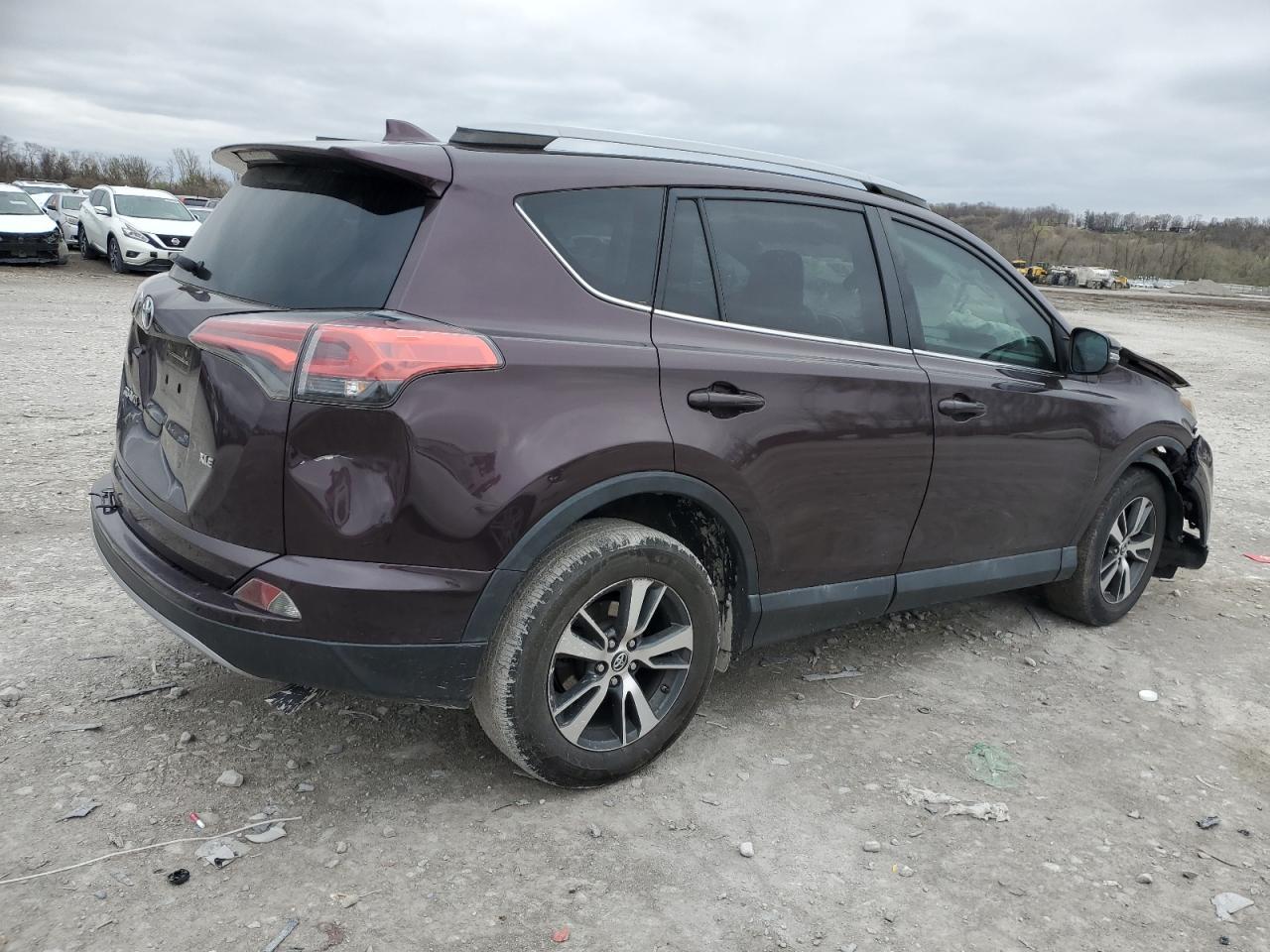 2018 Toyota Rav4 Adventure - Фото 3