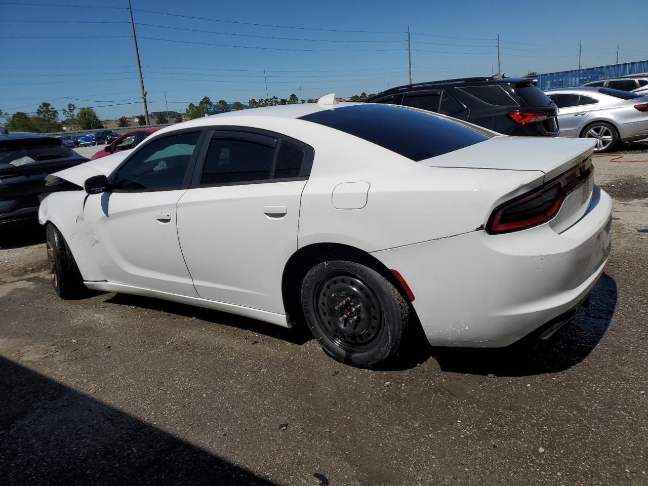 2017 Dodge Charger Sxt - Image 2
