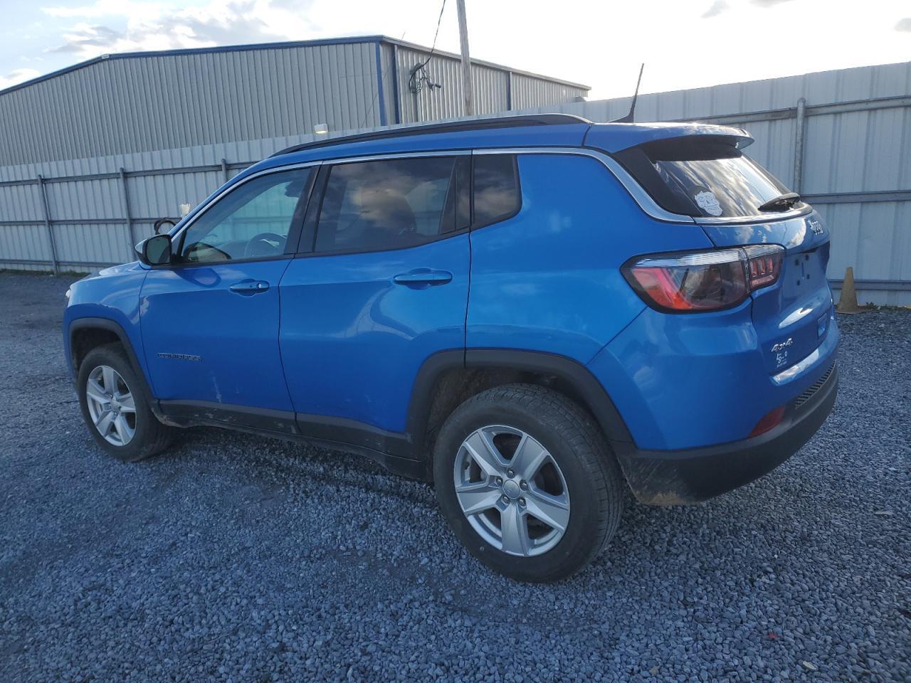 2022 Jeep Compass Latitude - Фото 2