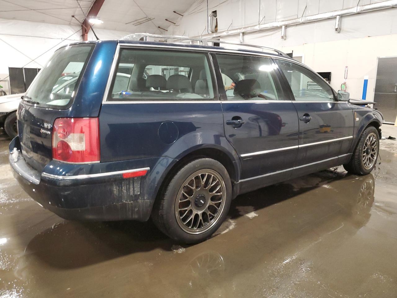 2004 Volkswagen Passat W8 4Motion - Фото 3