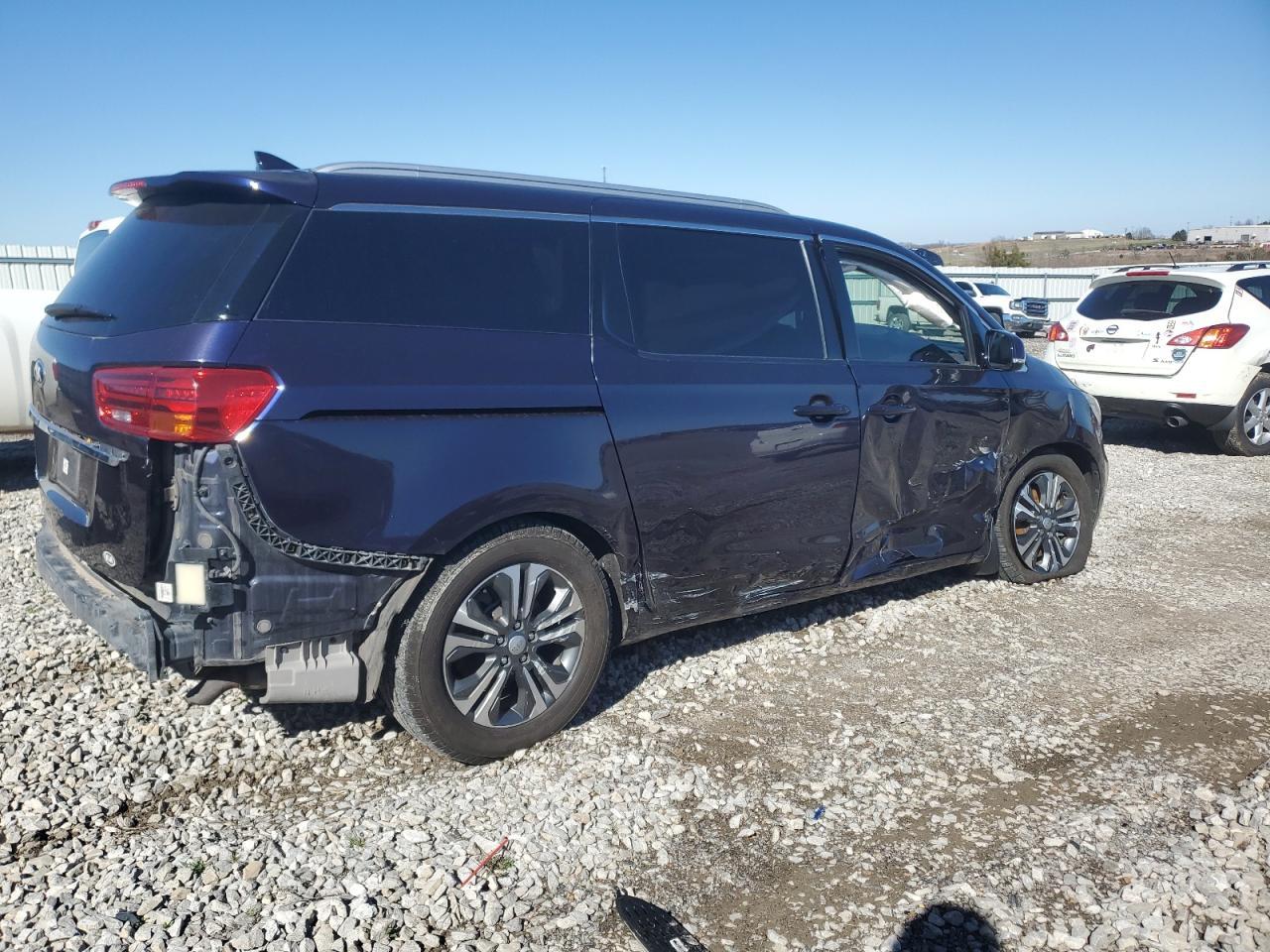 2019 Kia Sedona - Фото 3