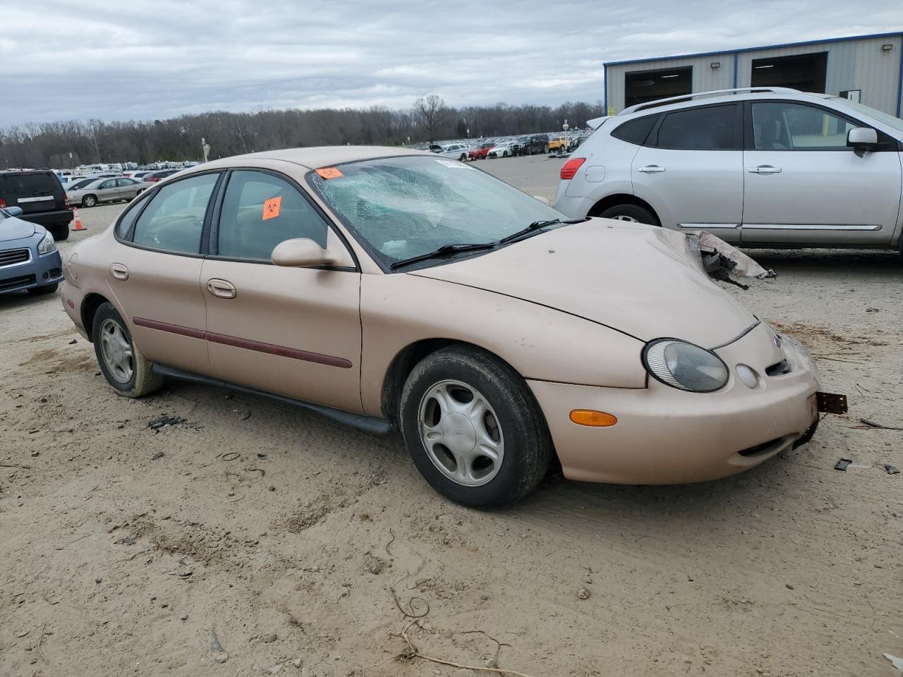 1996 Ford Taurus Gl - Image 4