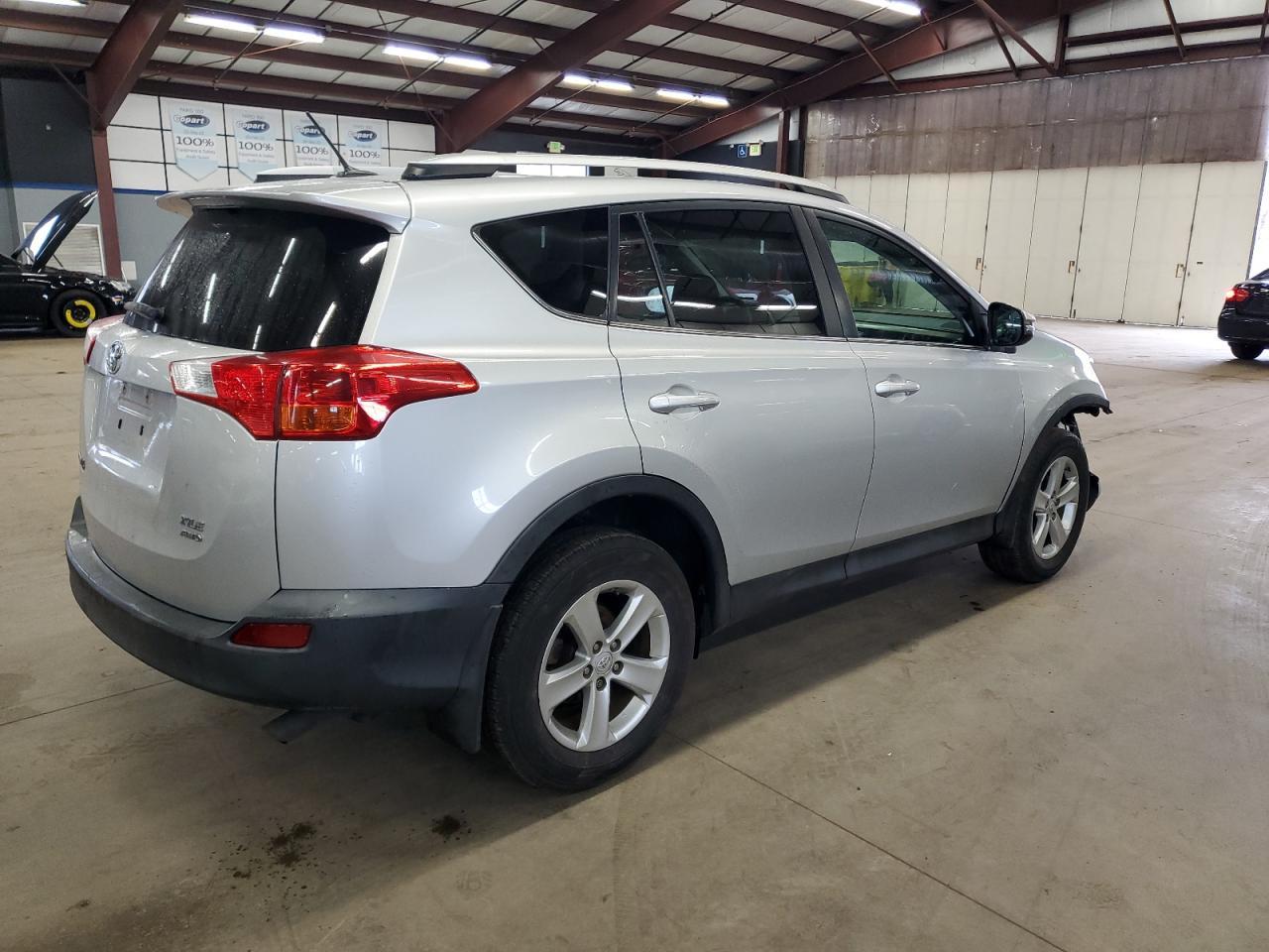 2013 Toyota Rav4 Xle - Фото 3