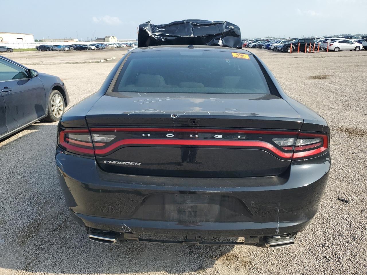 2022 Dodge Charger Sxt - Фото 6