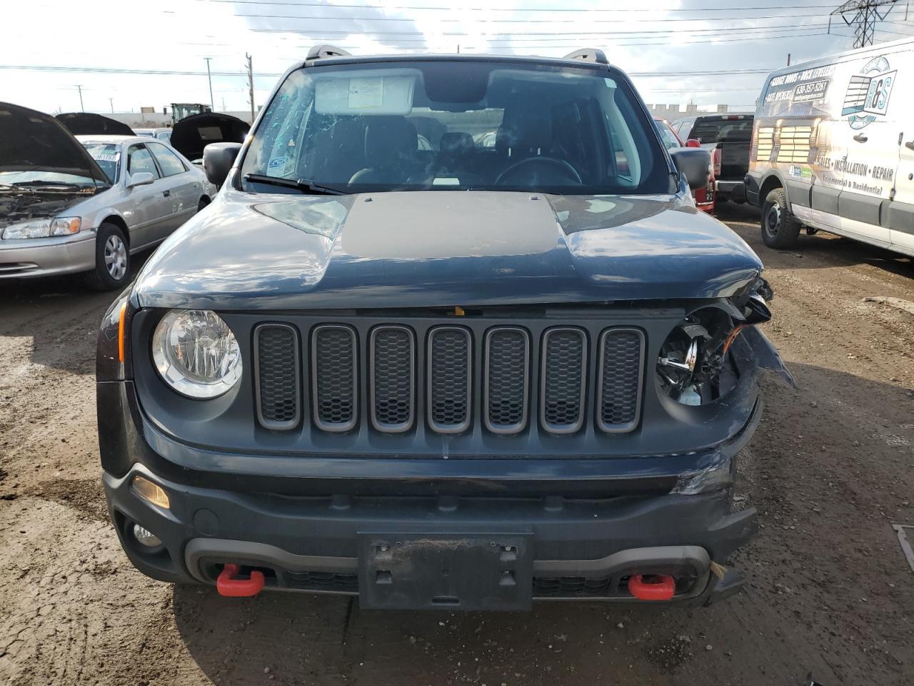 2018 Jeep Renegade Trailhawk - Фото 5