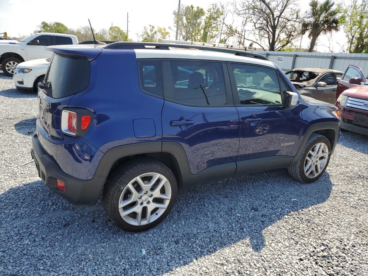 2021 Jeep Renegade Latitude - Image 3