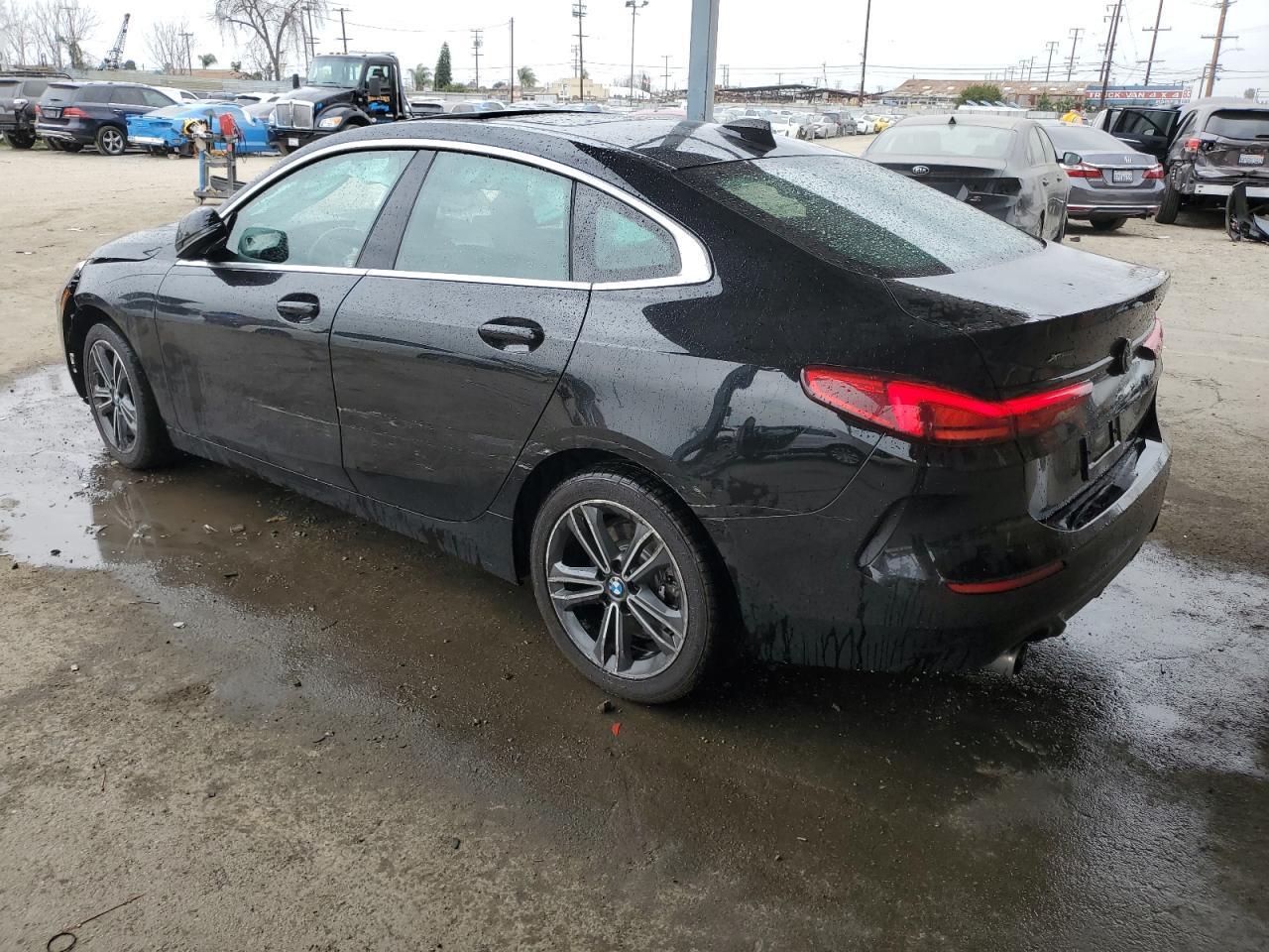 2021 BMW 228Xi - Фото 2