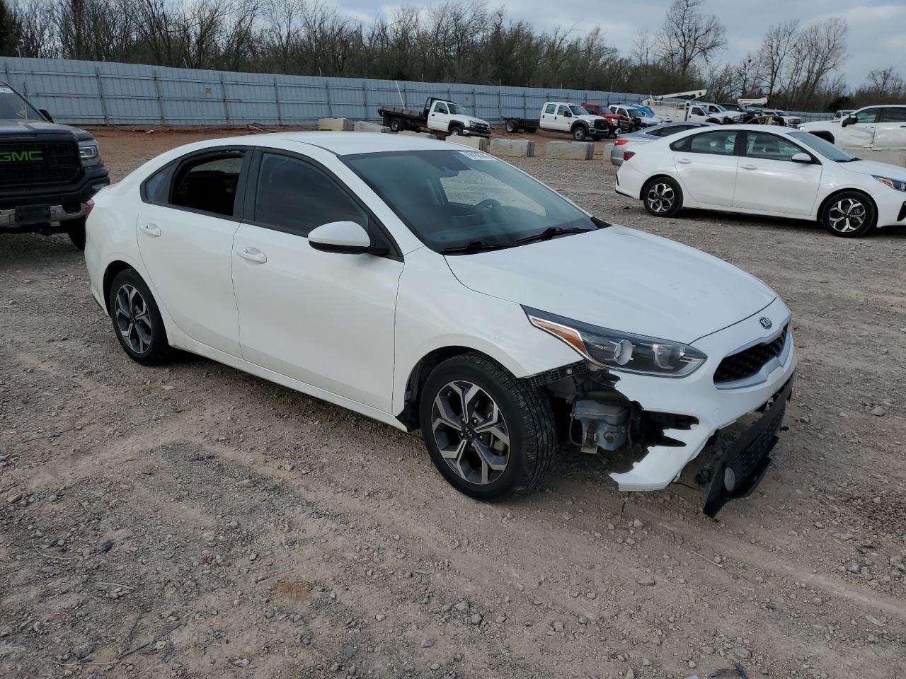 2020 Kia Forte Fe - Фото 4