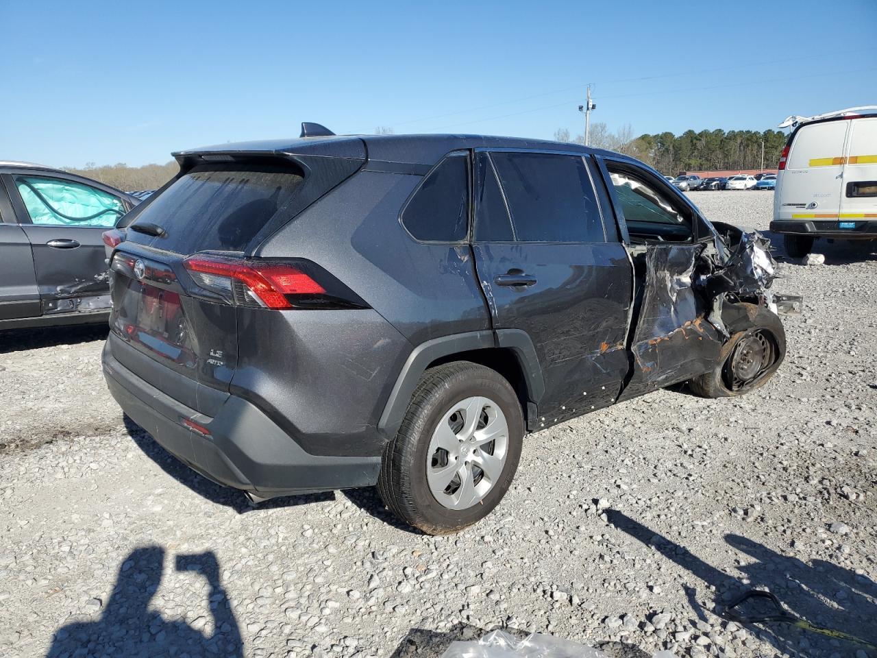2023 Toyota Rav4 Le - Фото 3