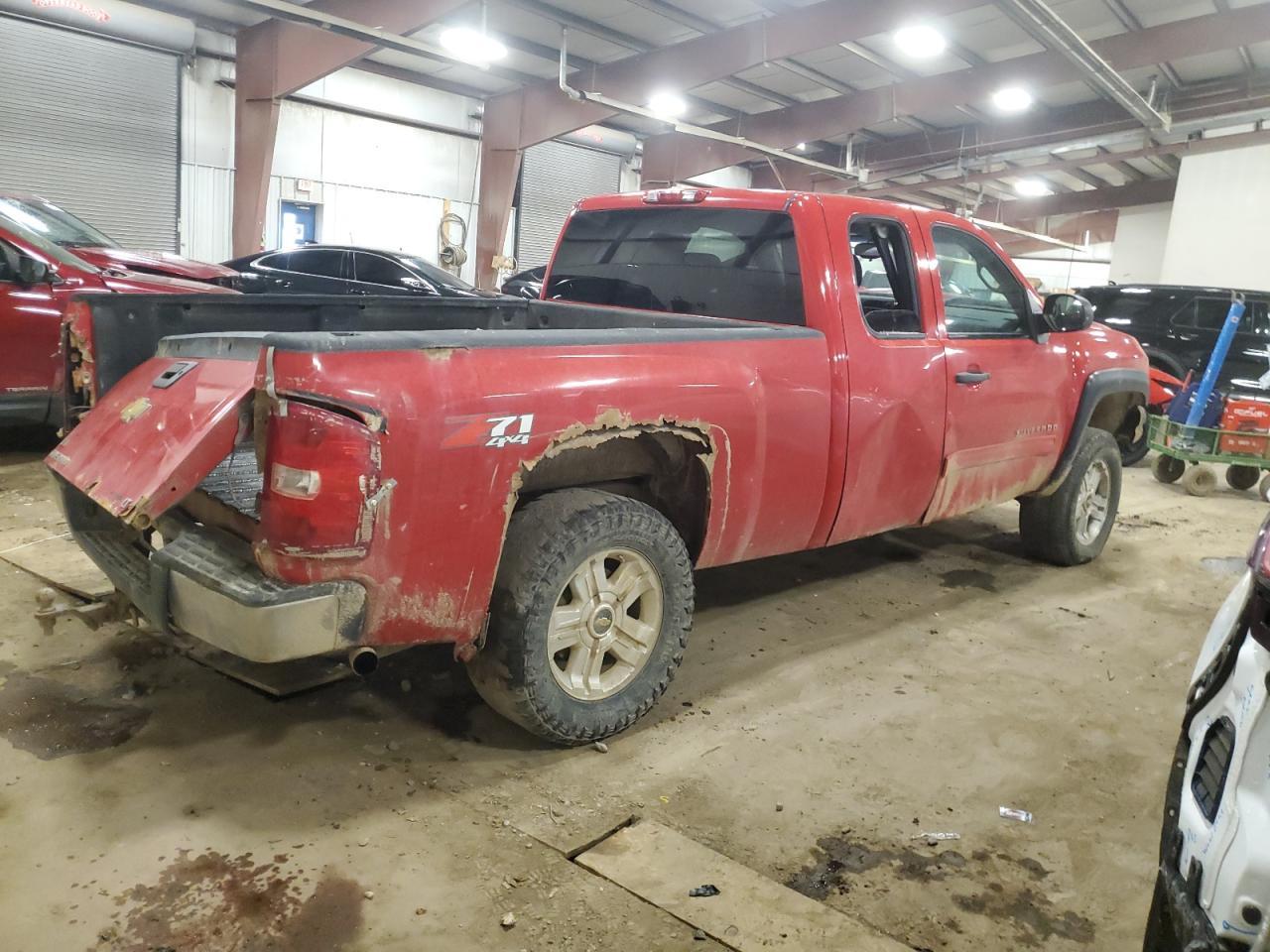 2010 Chevrolet Silverado K1500 Lt - Image 3