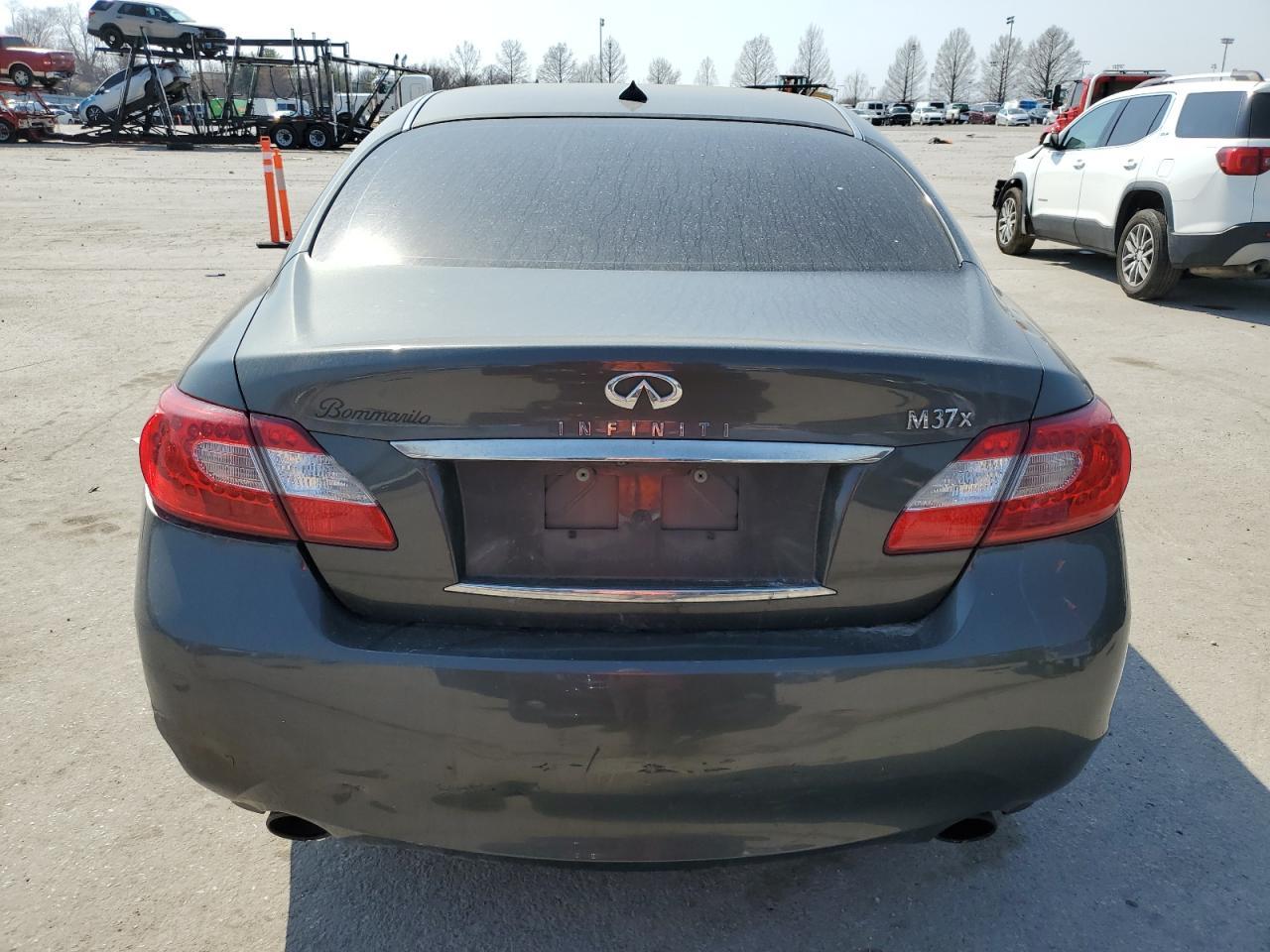 2012 Infiniti M37 X - Фото 6