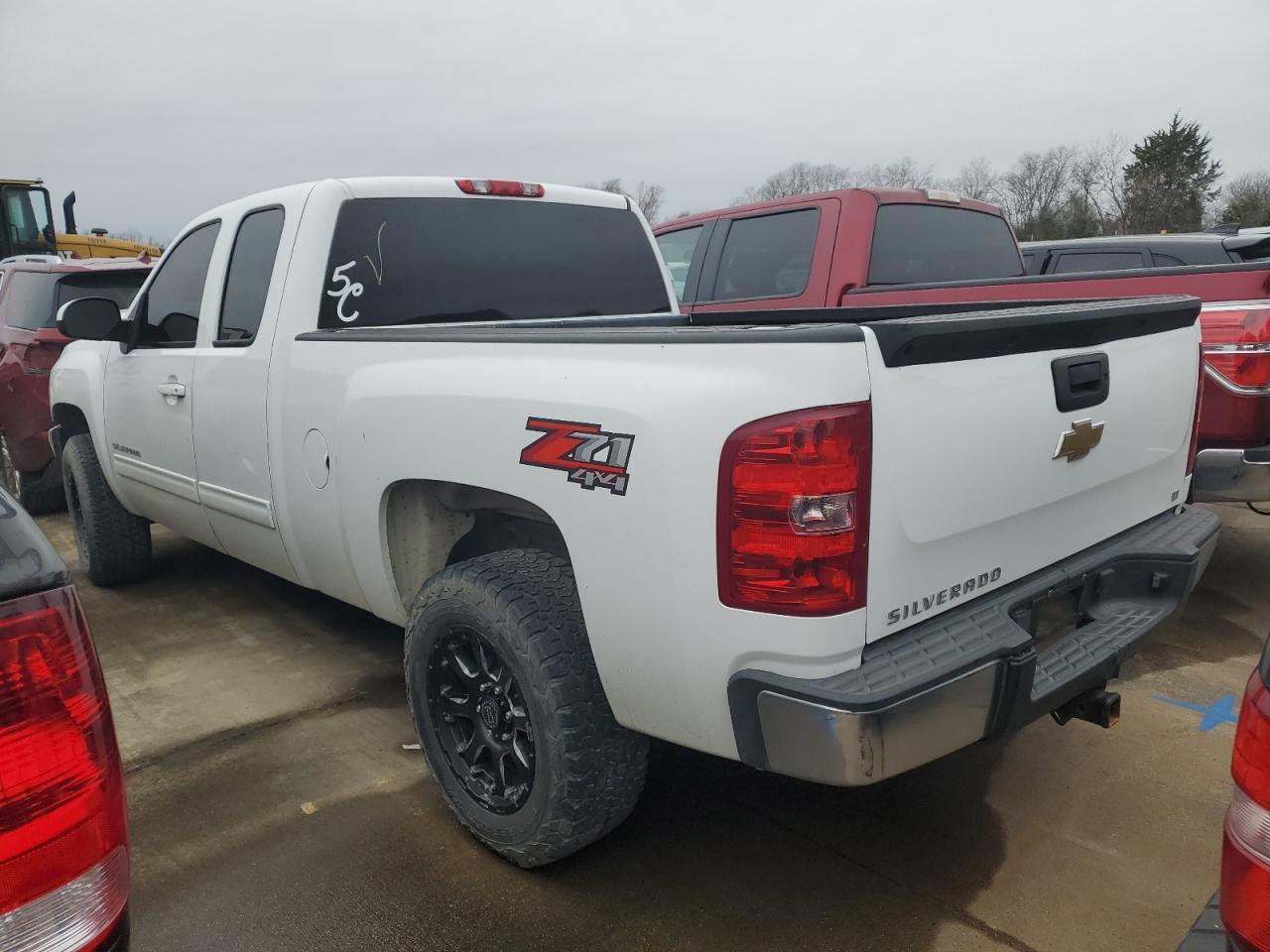 2010 Chevrolet Silverado K1500 Lt - Фото 2
