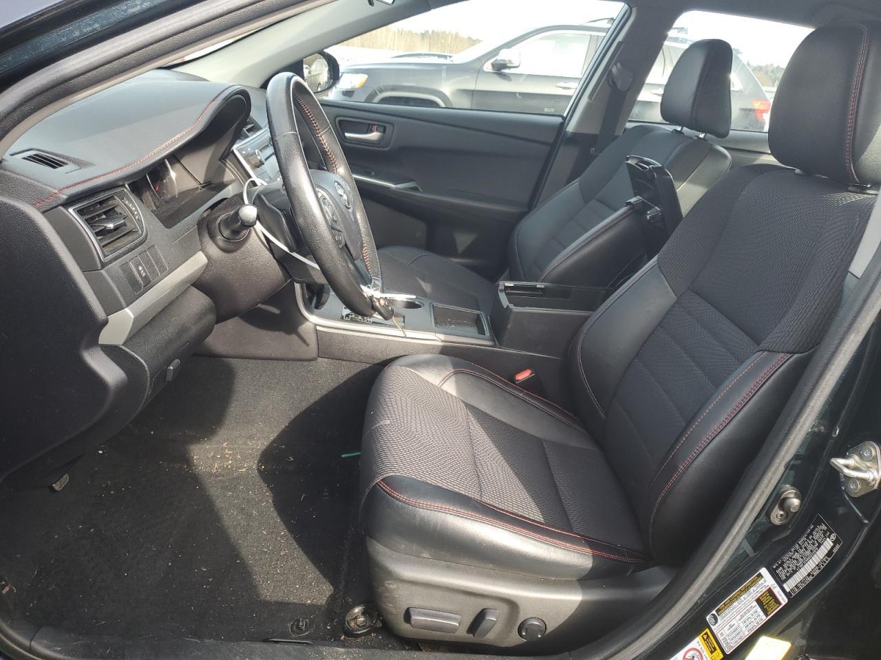2016 Toyota Camry Le - Фото 7