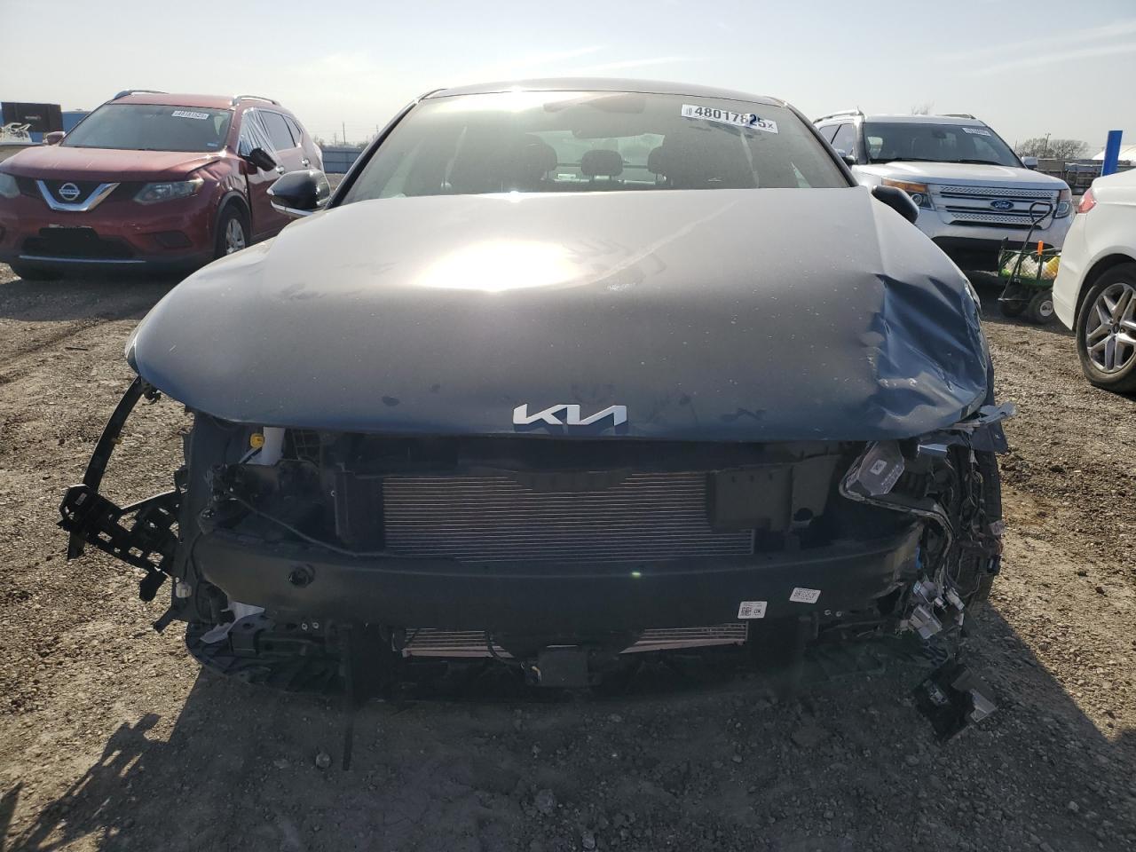 2025 Kia K4 Gt Line - Фото 5