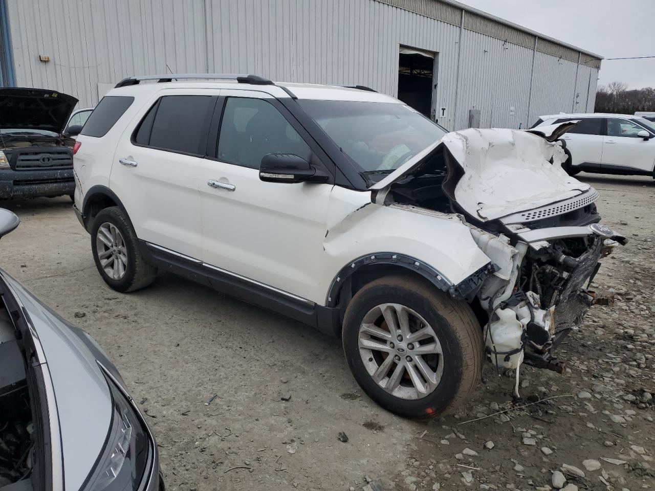 2014 Ford Explorer Xlt - Image 4