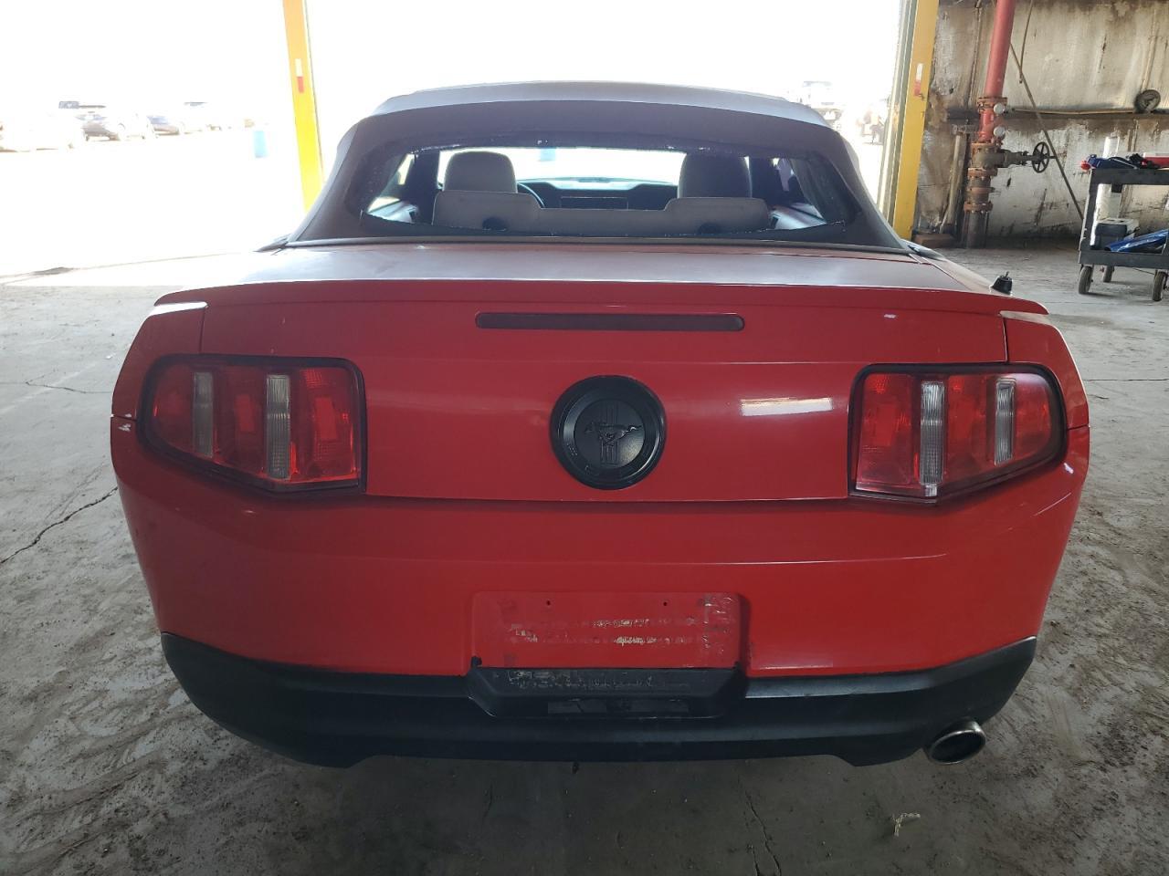 2010 Ford Mustang - Фото 6