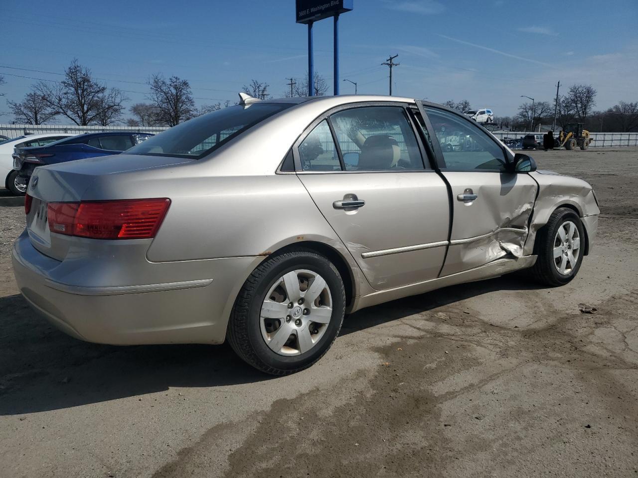 2010 Hyundai Sonata Gls - Фото 3