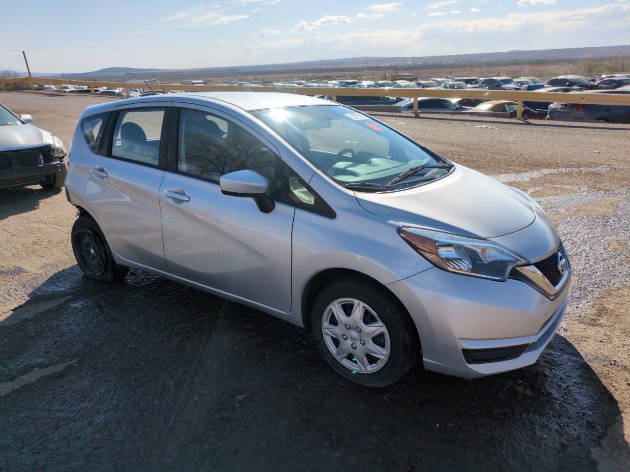 2019 Nissan Versa Note S - Фото 4