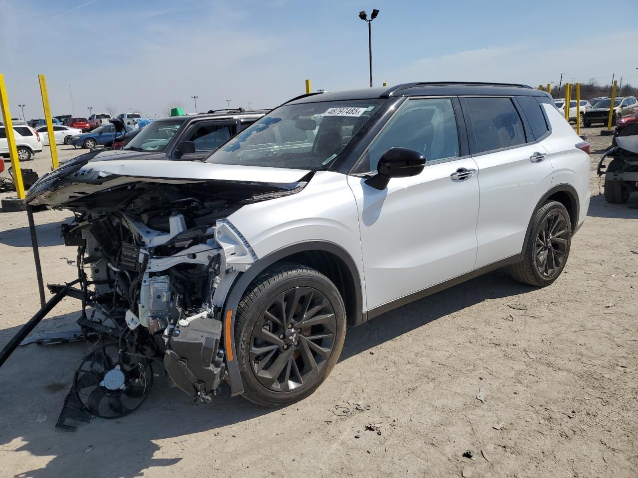 2024 Mitsubishi Outlander Sel