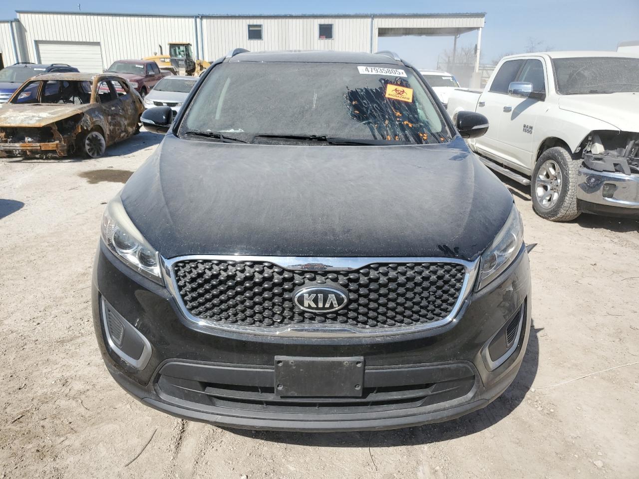 2016 Kia Sorento Lx - Image 5