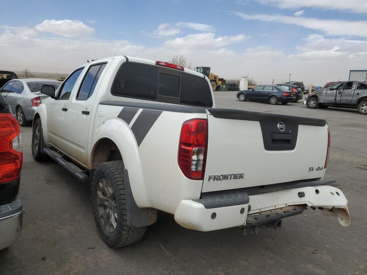 2021 Nissan Frontier S - Фото 2