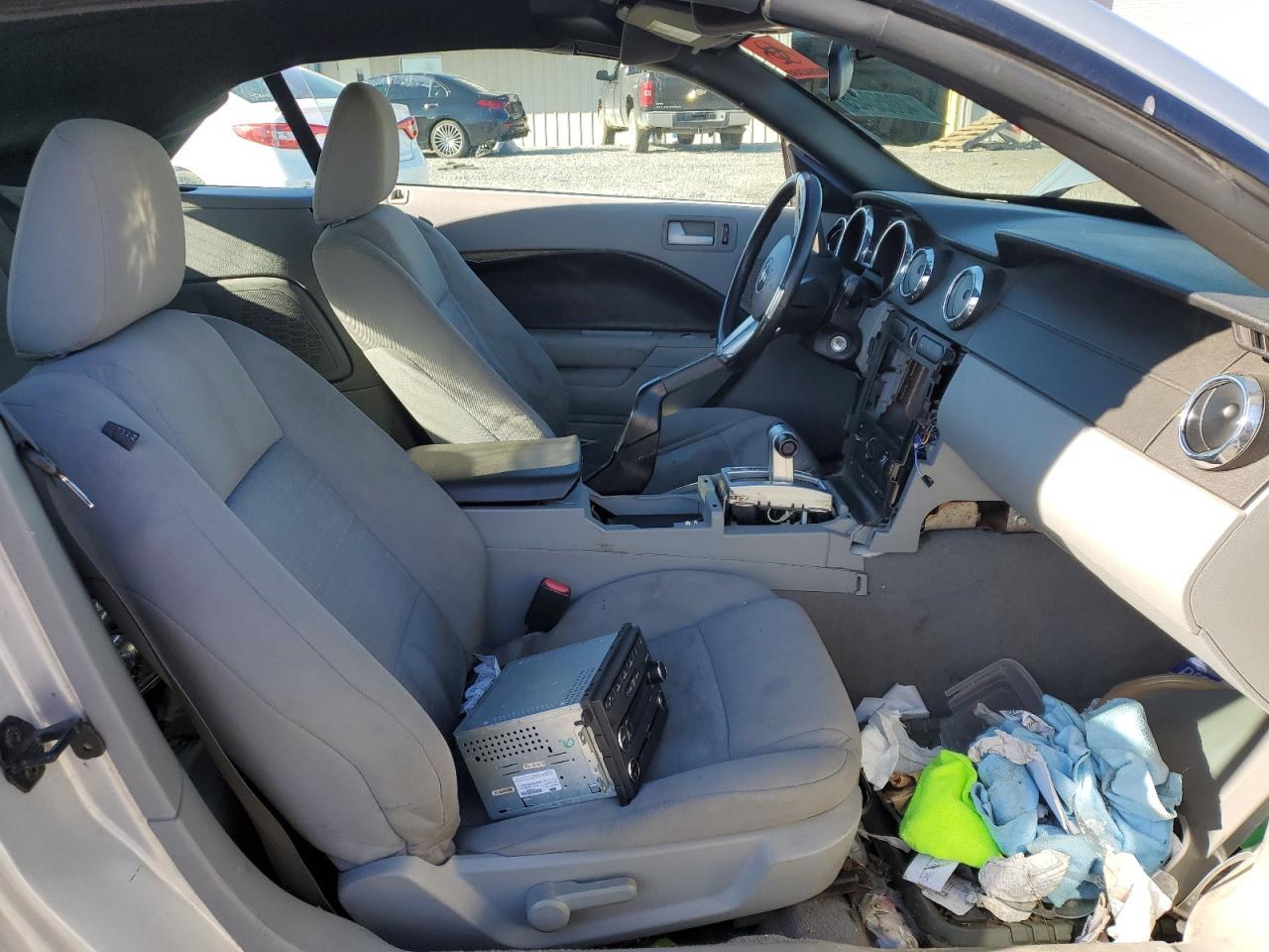 2008 Ford Mustang - Фото 7