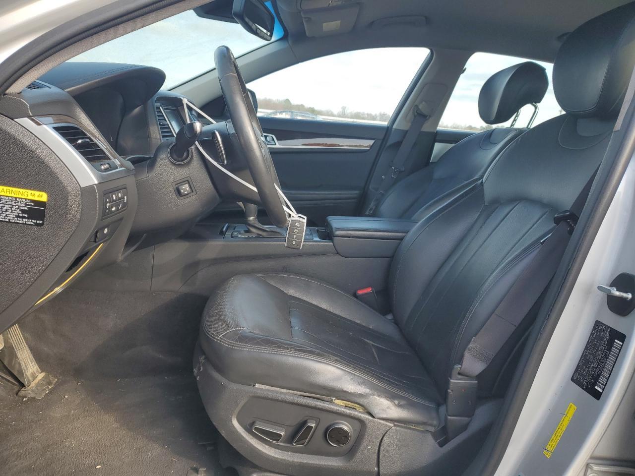 2017 Genesis G80 Base - Image 7